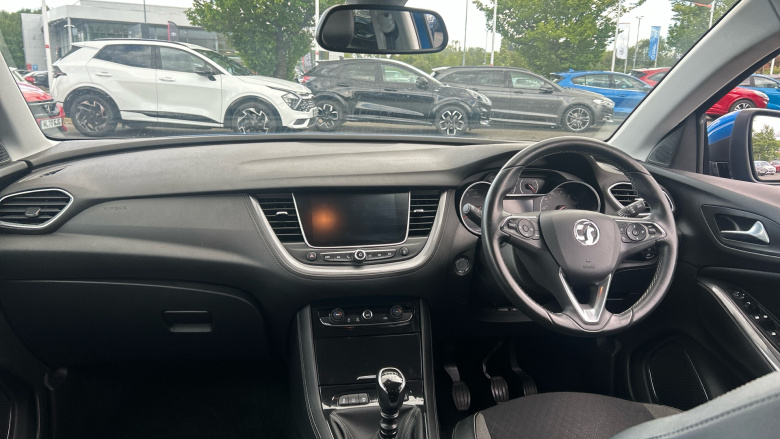 Vauxhall Grandland X 1.2 Turbo Tech Line Nav 5dr Petrol Hatchback